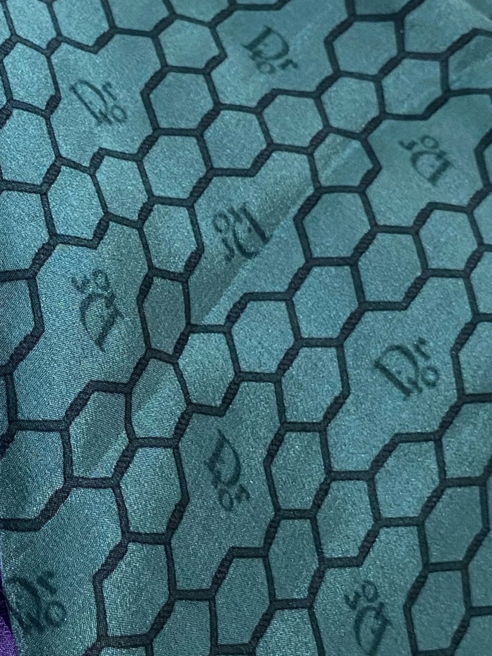 Dior Silk Scarf Vintage Emerald Green Honeycomb Monogram Square 24x24 No Tag - Picture 5 of 6